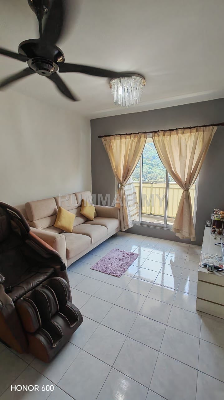 3-bedroom condo in Bayan Lepas, Penang for sale - Relau Vista @ Relau, Fully Renovated, Comes with 2 Car Parks