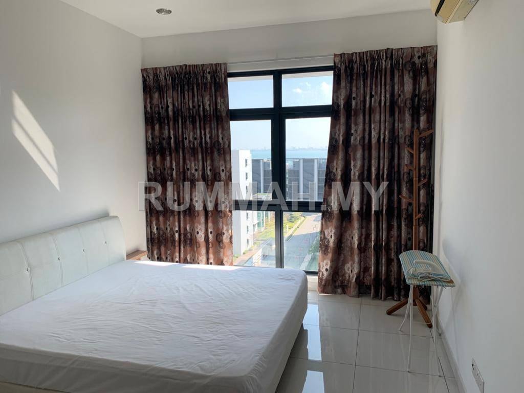 condo in Gelugor, Penang — photo 4