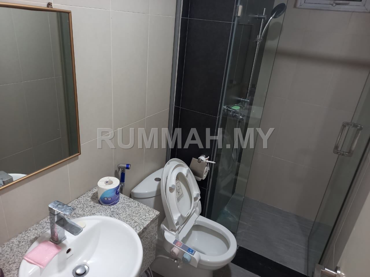 condo in Gelugor, Penang — photo 5