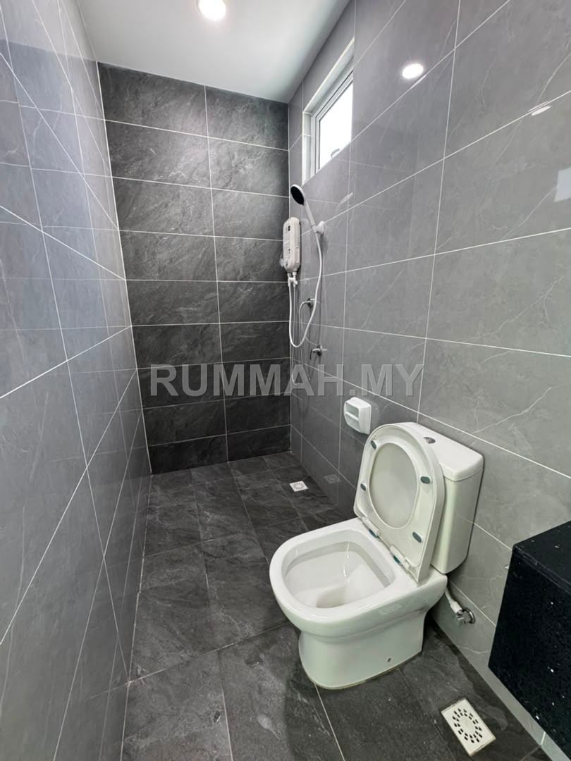 condo in Bayan Lepas, Penang — photo 3