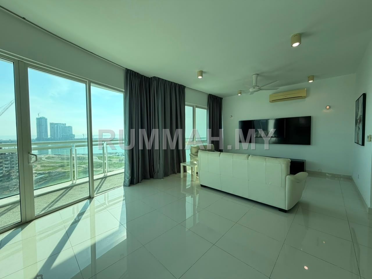 condo in Pulau Tikus, Penang — photo 2