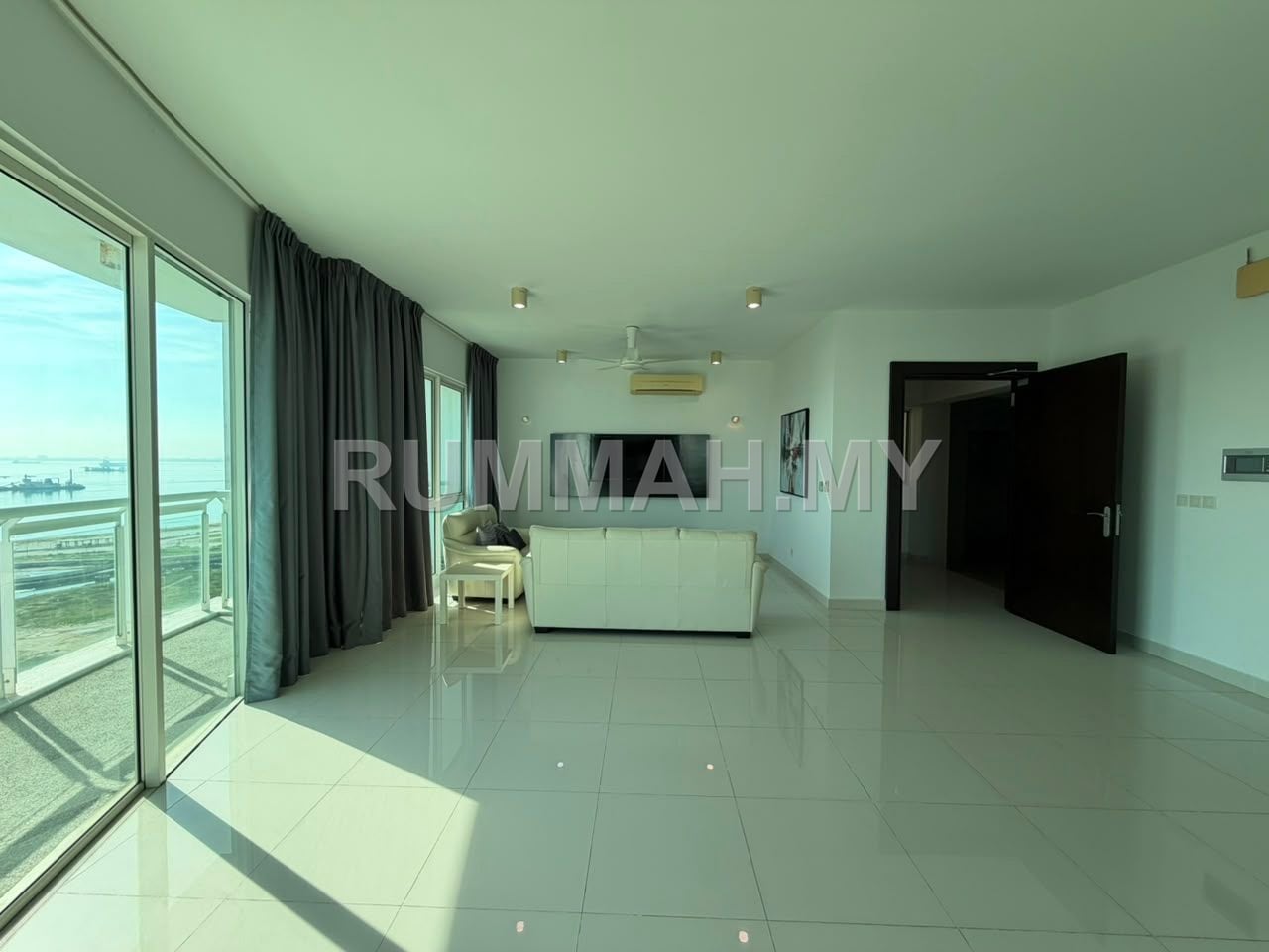 condo in Pulau Tikus, Penang — photo 3