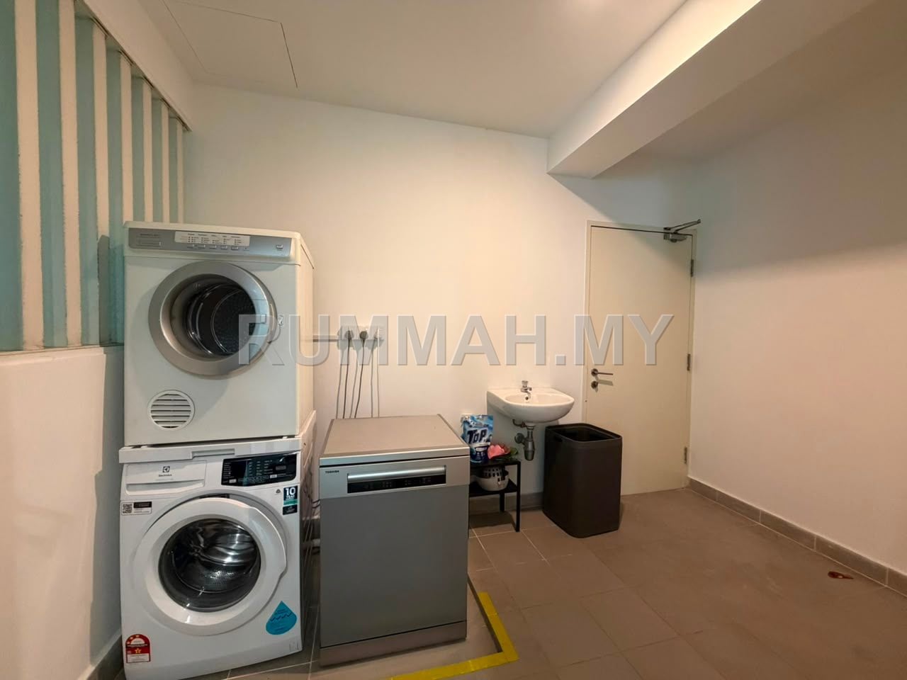 condo in Pulau Tikus, Penang — photo 7