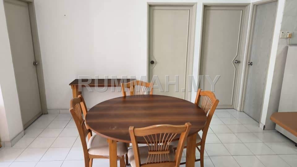 condo in Gelugor, Penang — photo 3