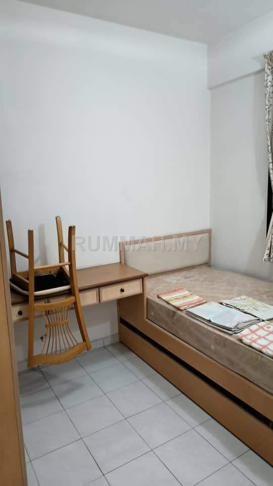 condo in Gelugor, Penang — photo 6