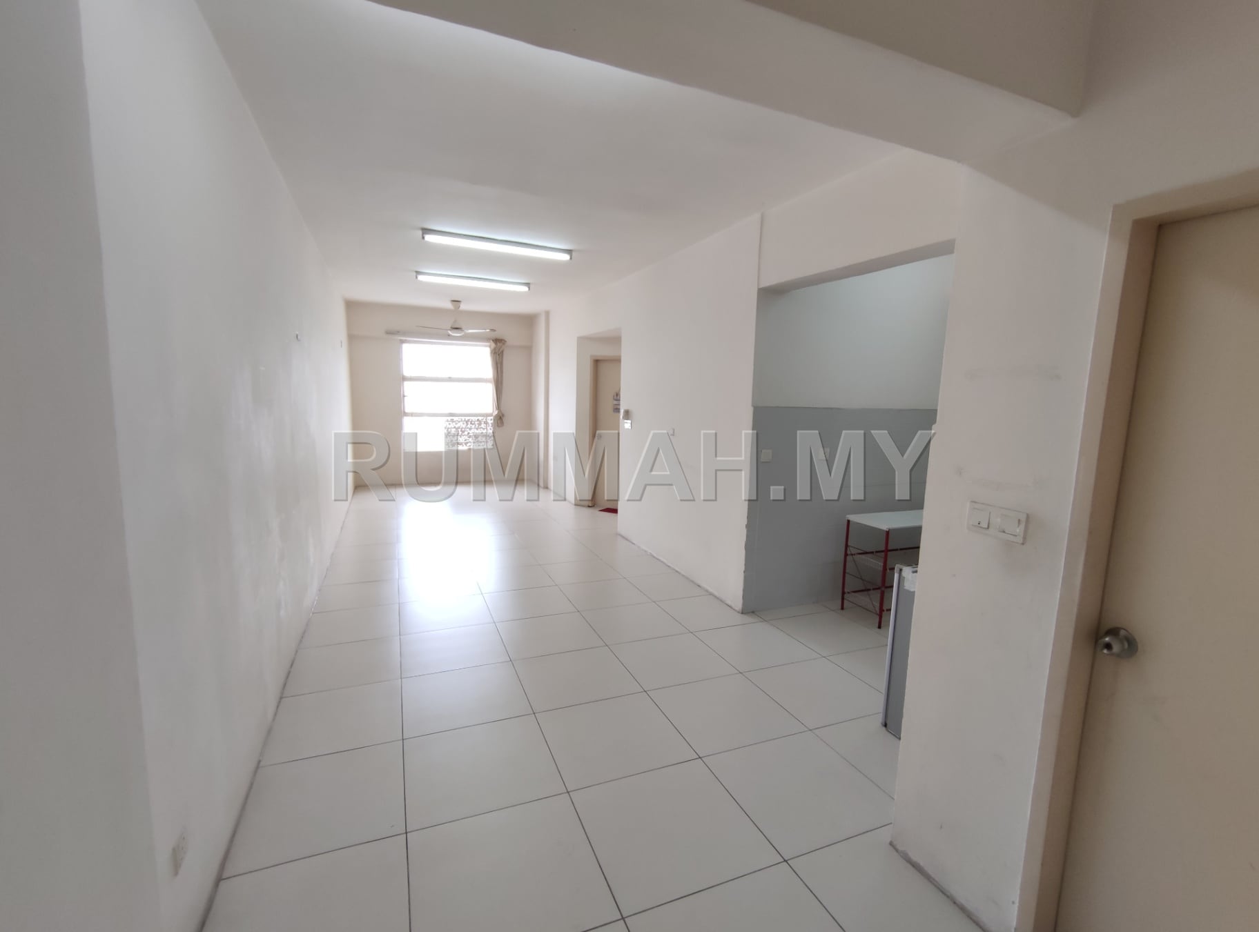 Calisa Residence, Below Market Non Bumi 883sqft 3 Rooms Taman Mas Puchong