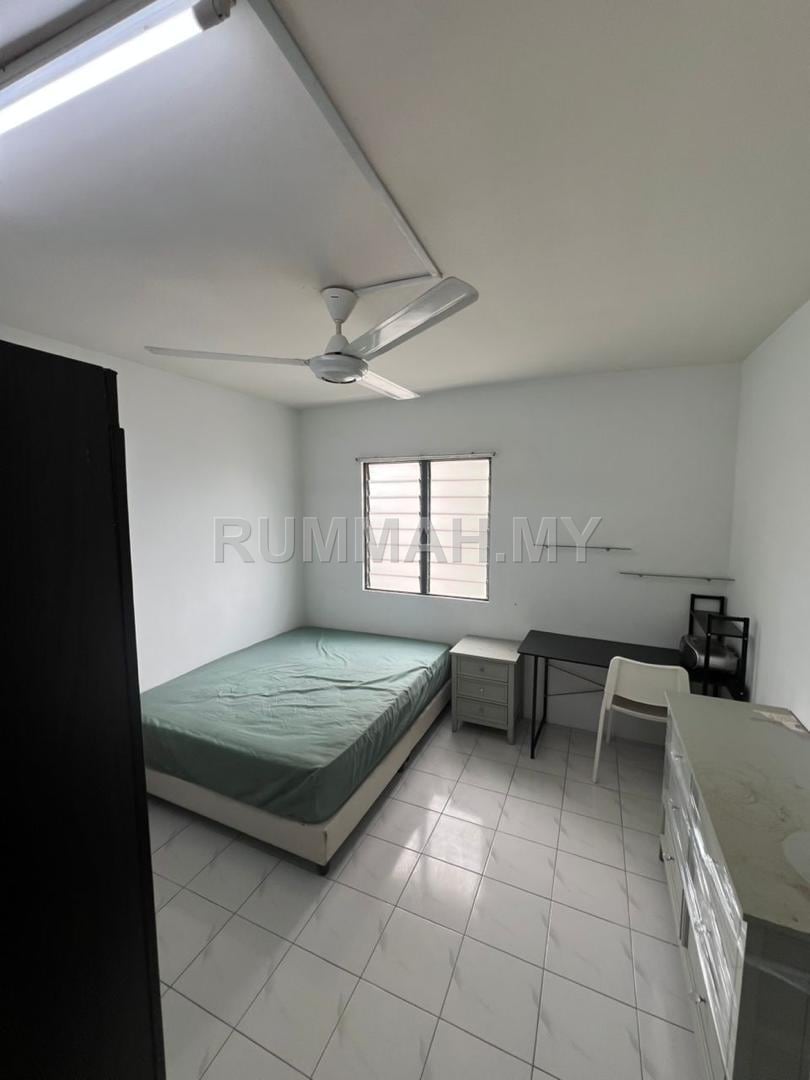 condo in Jelutong, Penang — photo 3