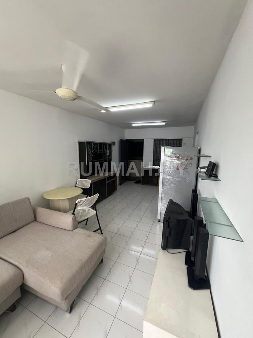 condo in Jelutong, Penang — photo 4