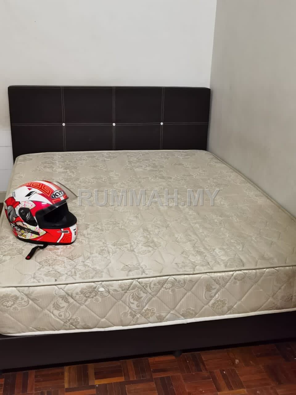 condo in Bandar Sunway, Selangor — photo 4