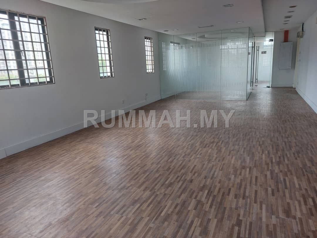 commercial in putrajaya, Selangor — photo 2