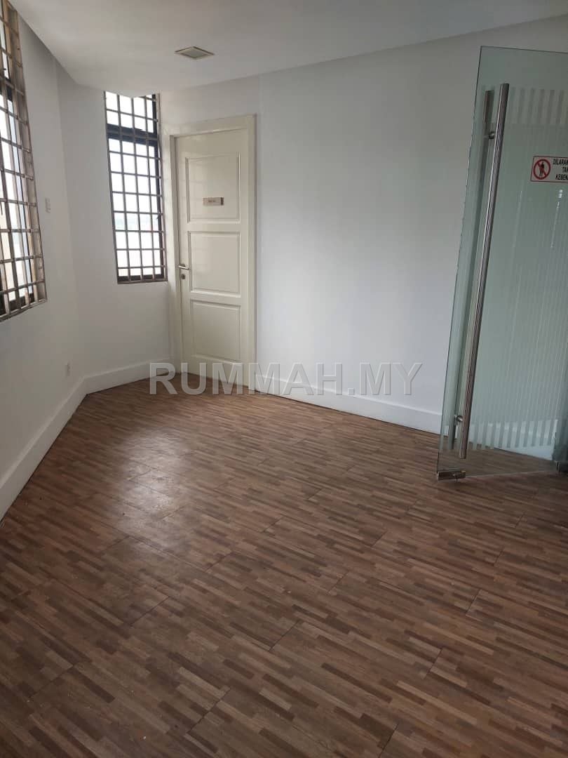 commercial in putrajaya, Selangor — photo 4