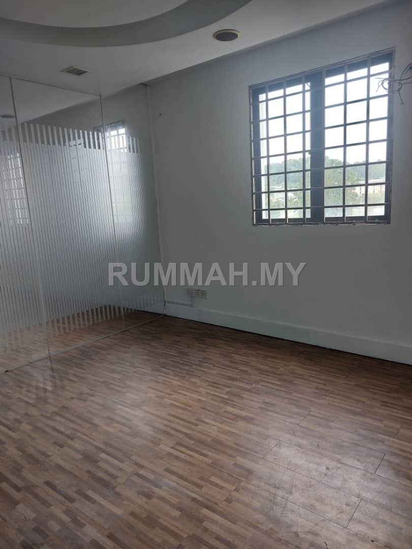 commercial in putrajaya, Selangor — photo 6