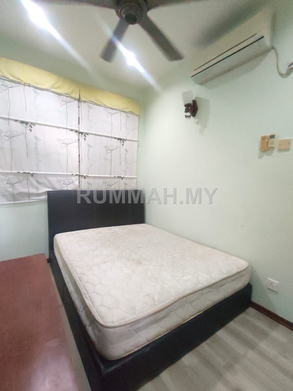 condo in Batu Ferringhi, Penang — photo 7