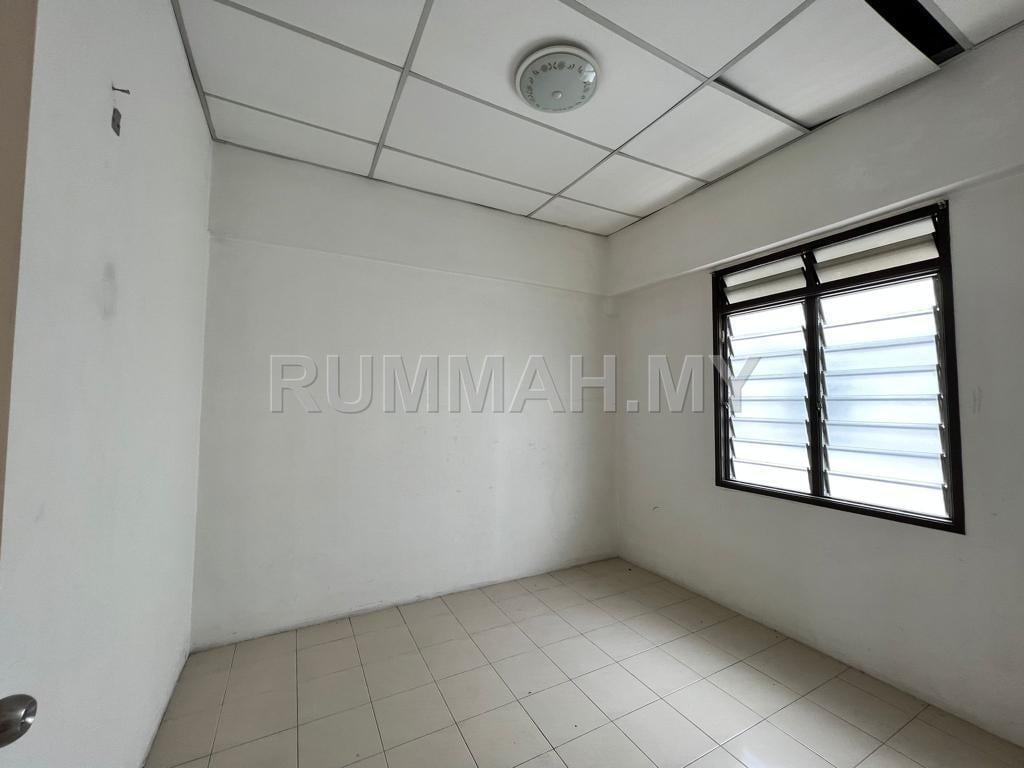 condo in Relau, Penang — photo 3