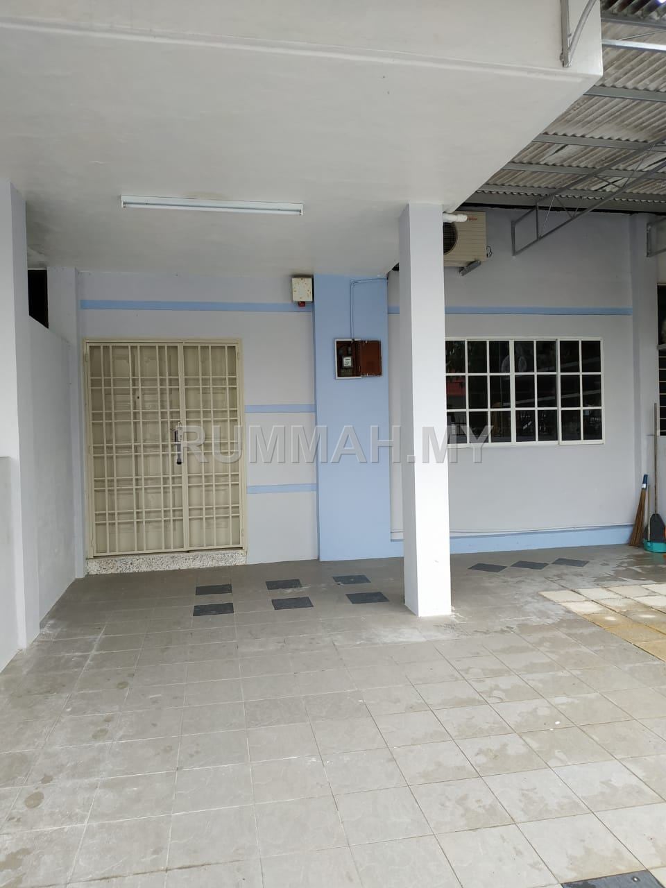 house in Sungai Dua Island, Penang — photo 5