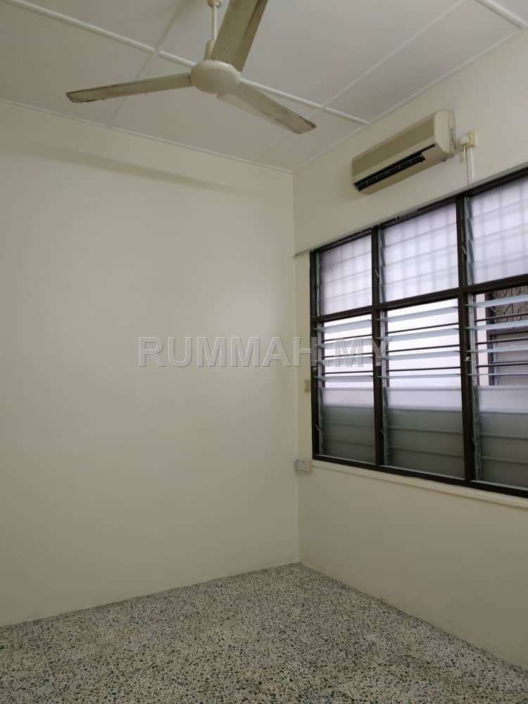 house in Sungai Dua Island, Penang — photo 6