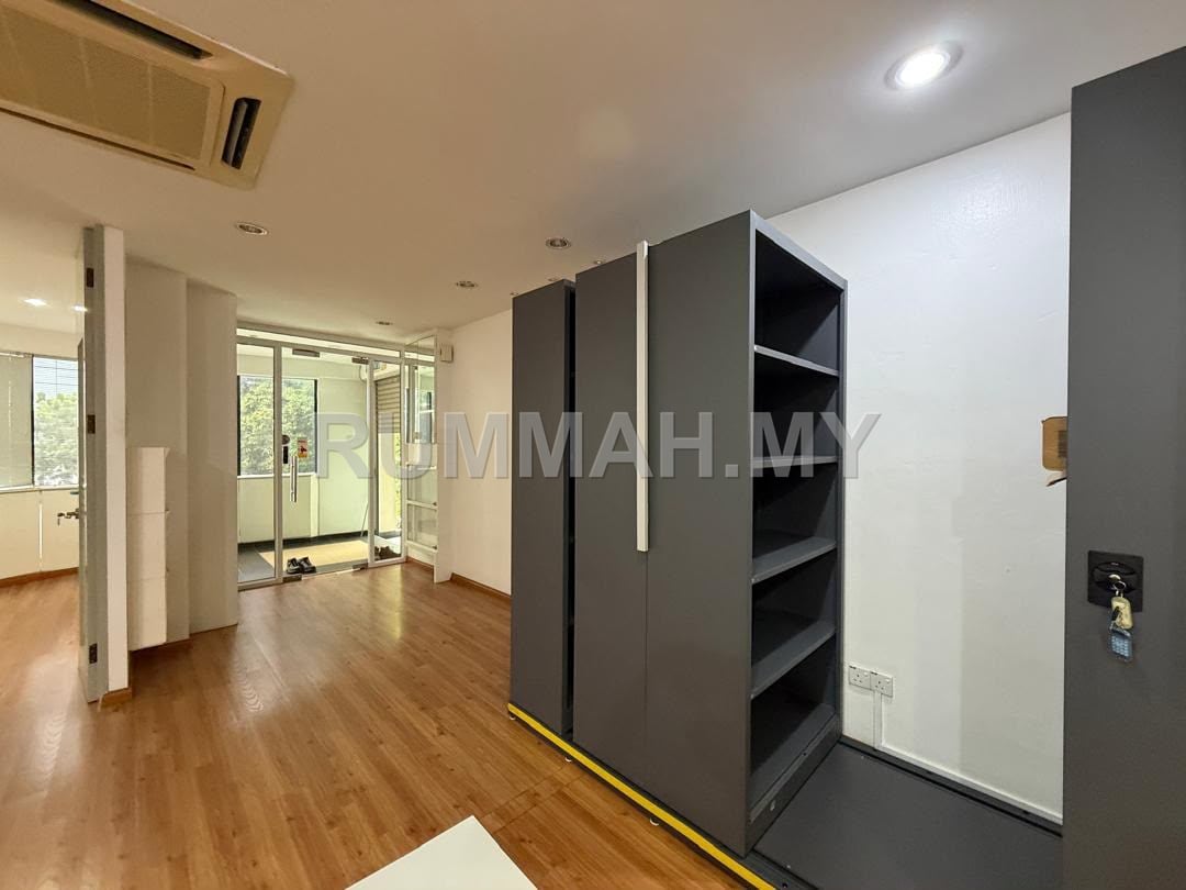 commercial in Pulau Tikus, Penang — photo 3