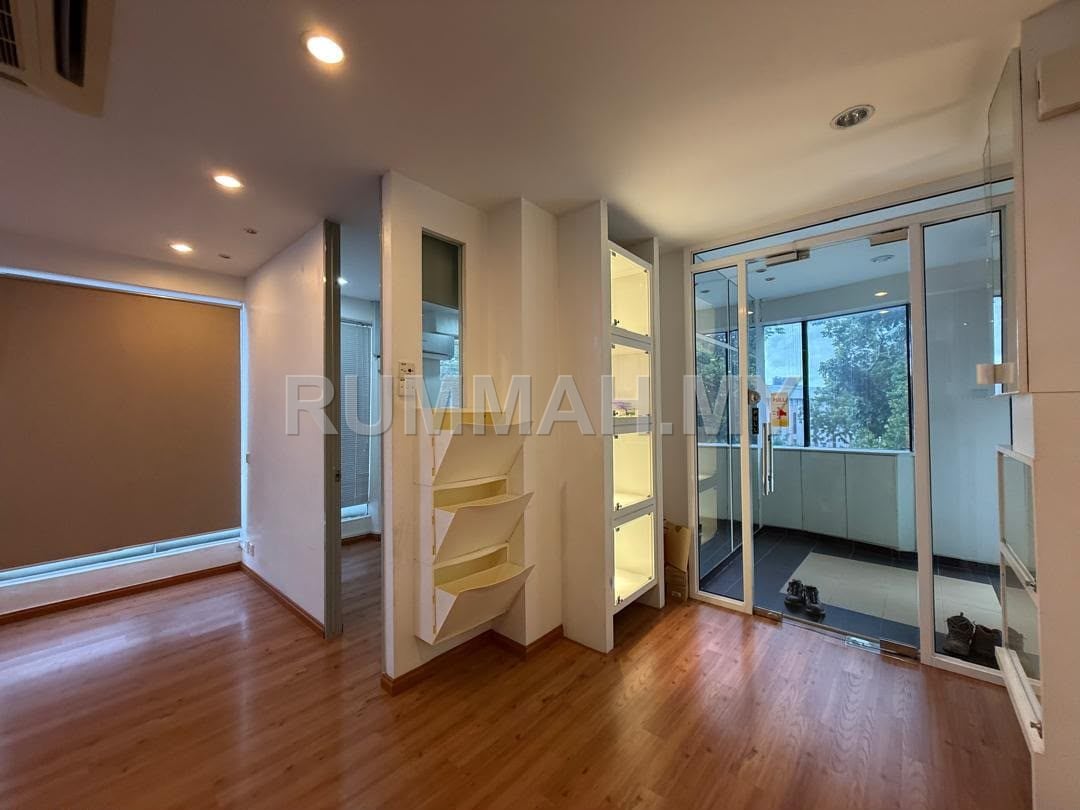 commercial in Pulau Tikus, Penang — photo 4
