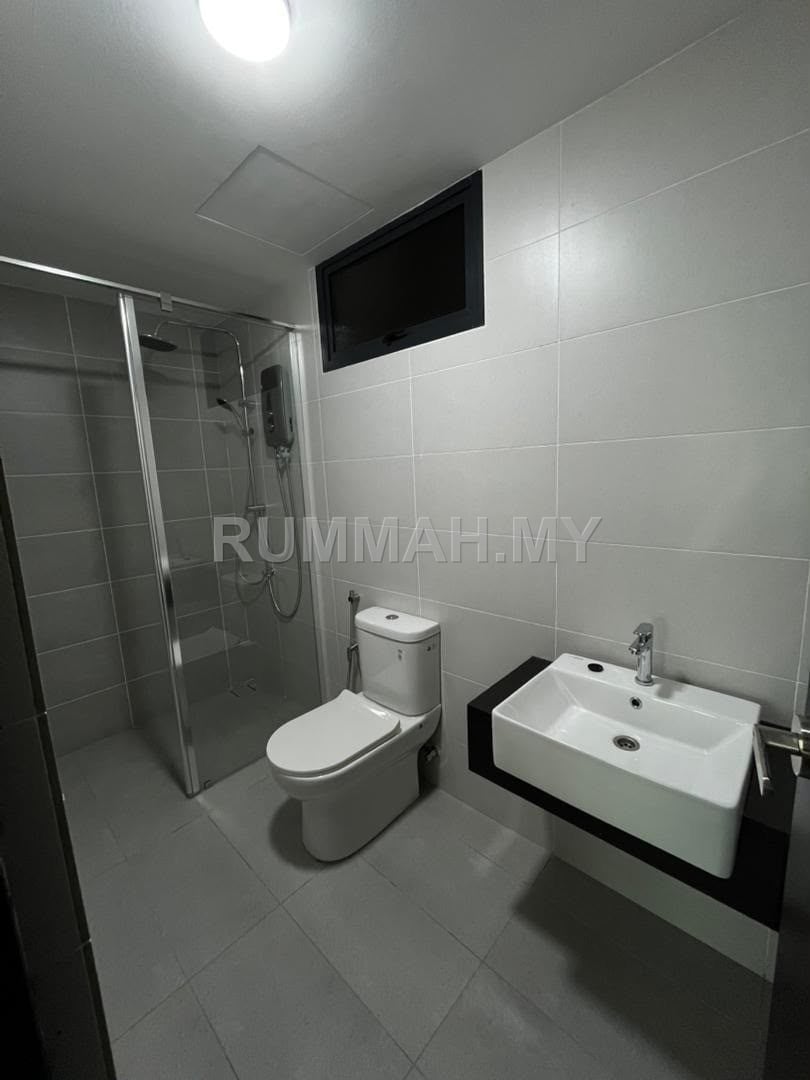 condo in Batu Kawan, Penang — photo 4