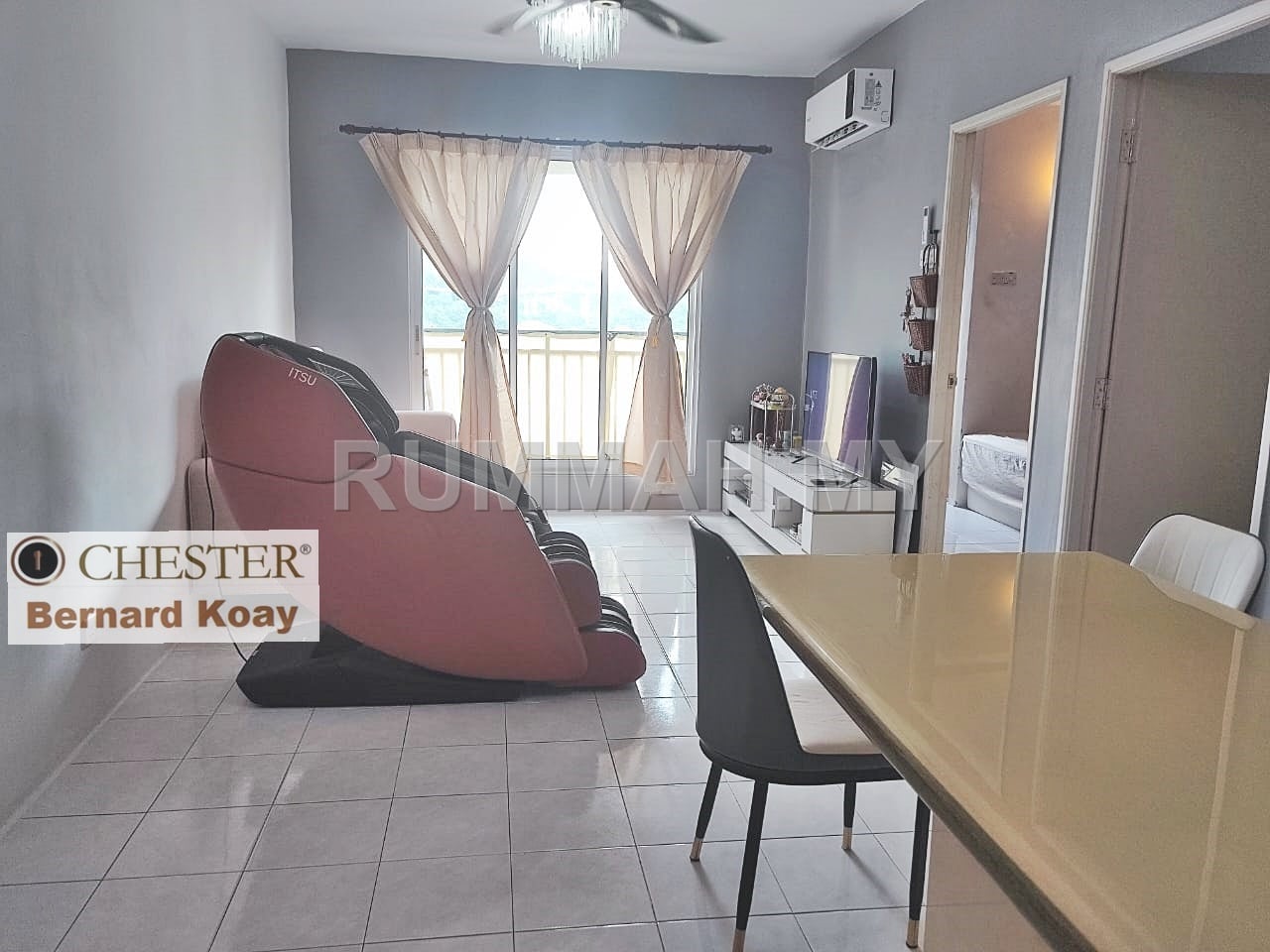 Relau Vista 800sqft with 2 CAR PARKS fully renovated partly furnished Relau worth buy
