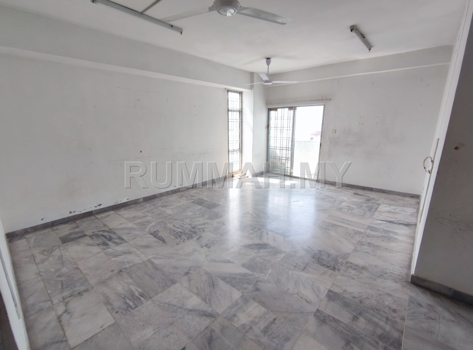 Ridzuan Condo Rent, Partly Furnished 3 Rooms, Bandar Sunway PJS10