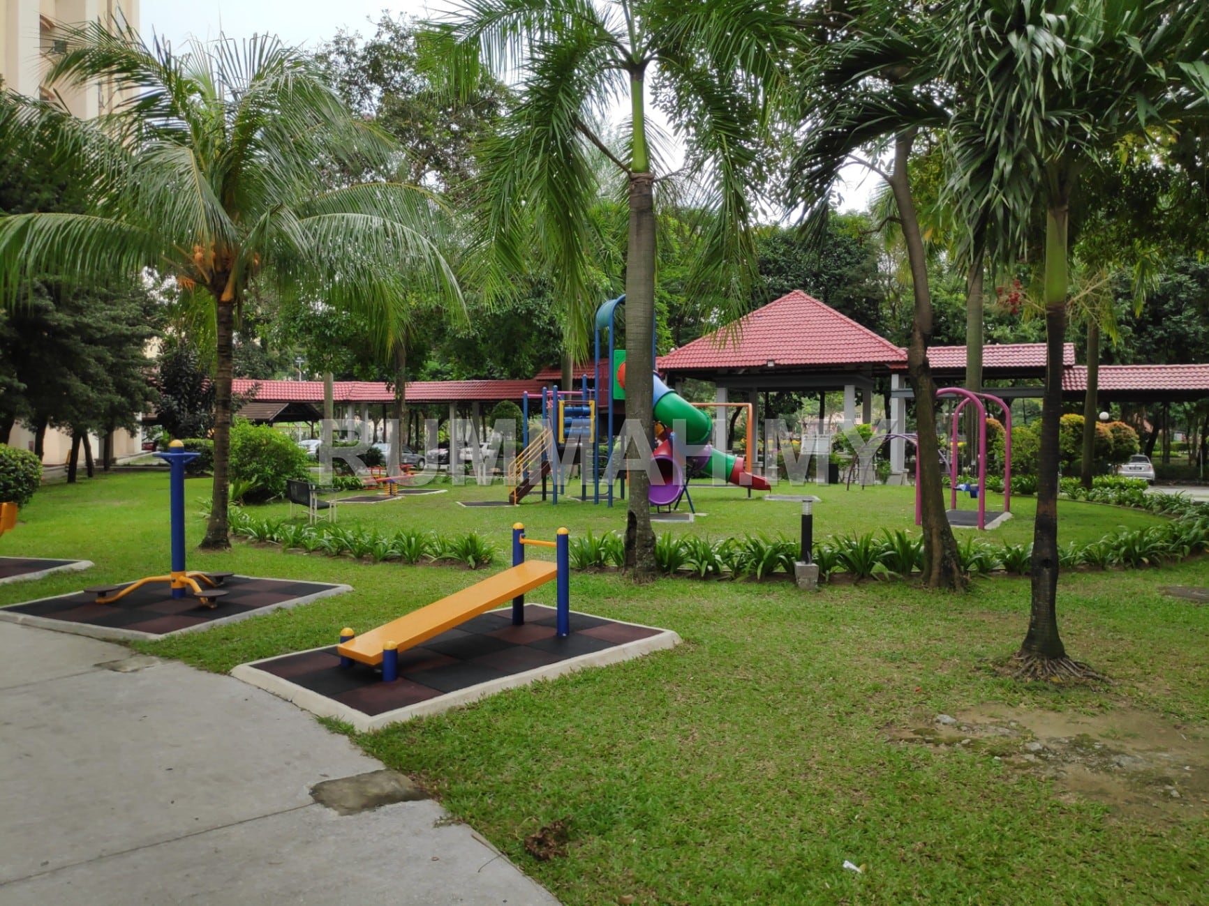 condo in Bandar Sunway, Selangor — photo 7