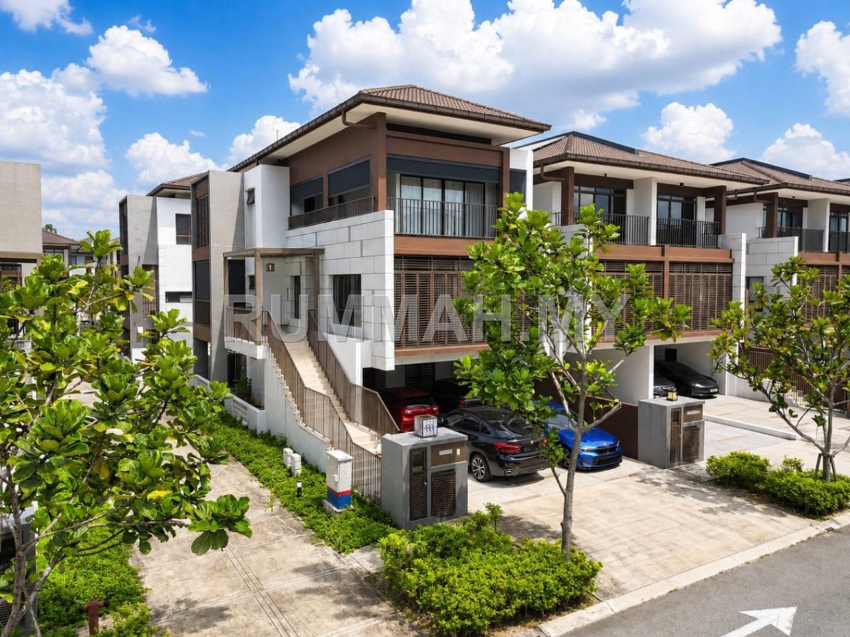 3 Storey Terrace House THE MULIA RESIDENCES, CYBERJAYA