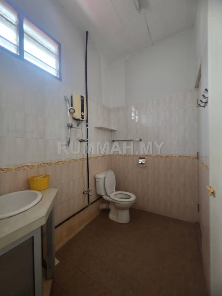 house in Sungai Nibong, Penang — photo 7