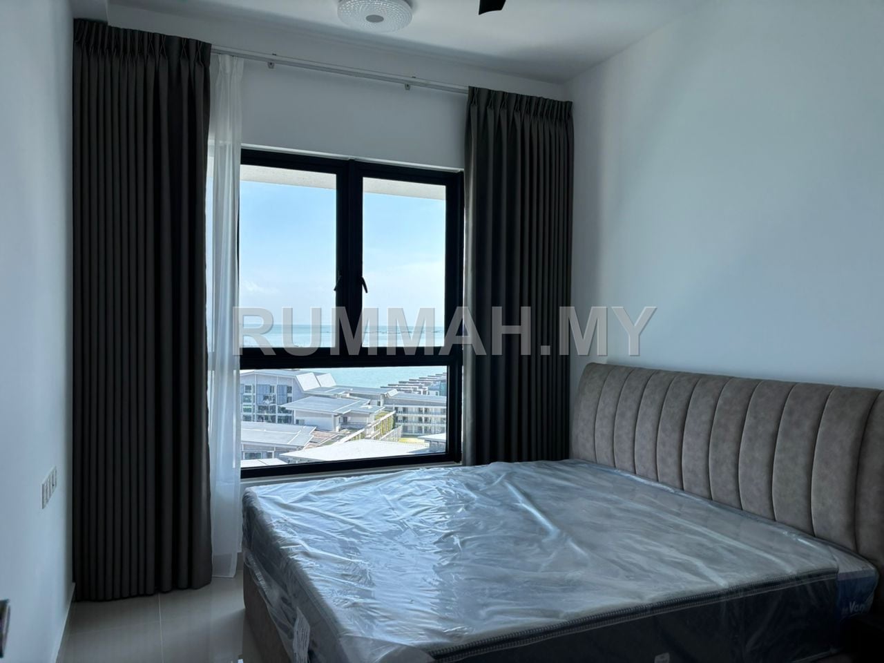 condo in Gelugor, Penang — photo 6