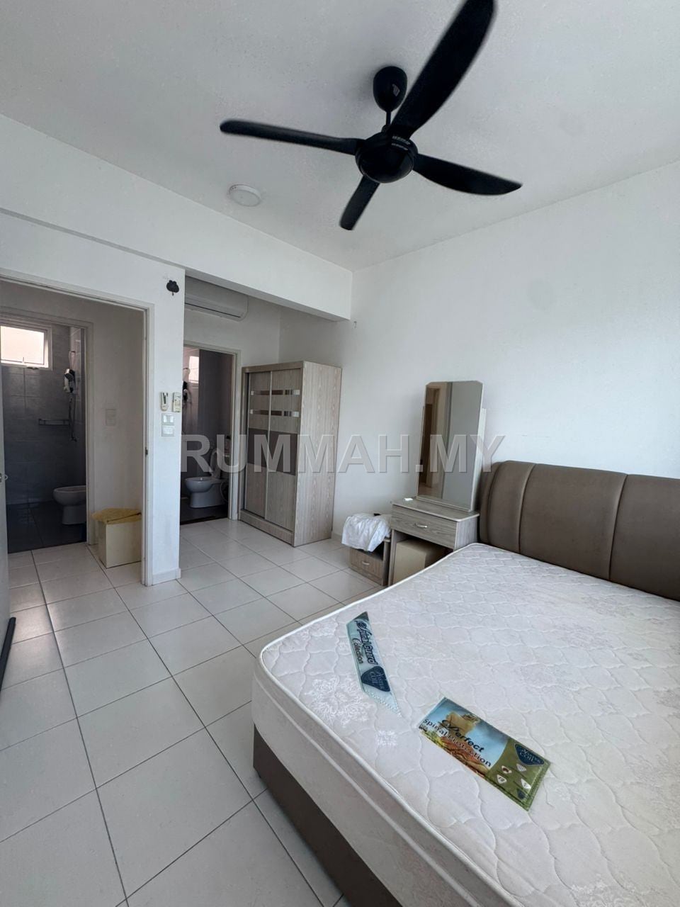 condo in Tanjung Tokong, Penang — photo 3