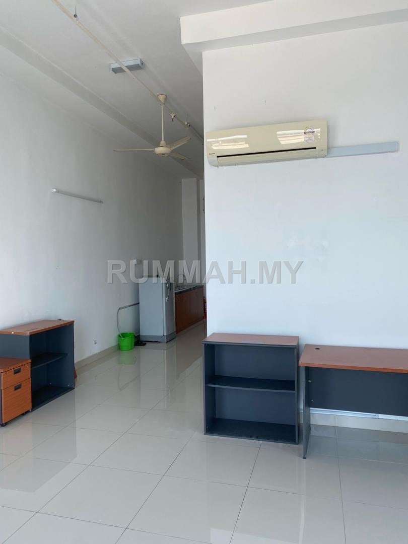 condo in Jelutong, Penang — photo 3