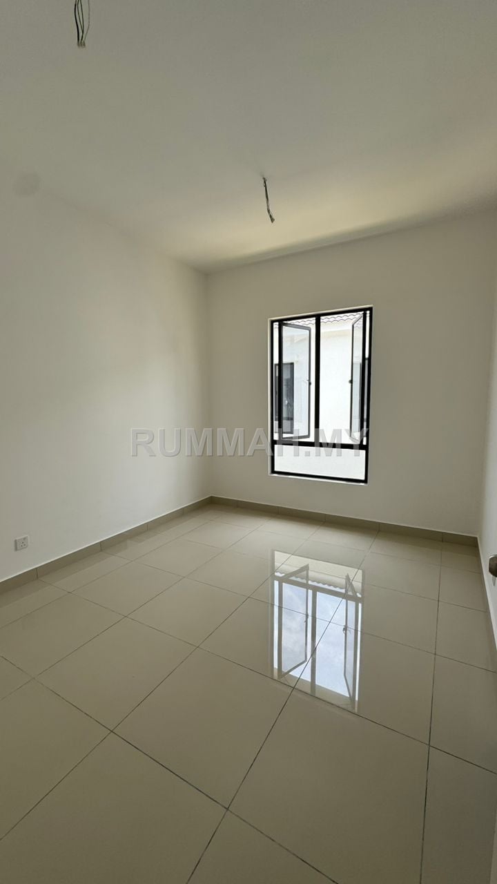 condo in Batu Kawan, Penang — photo 4