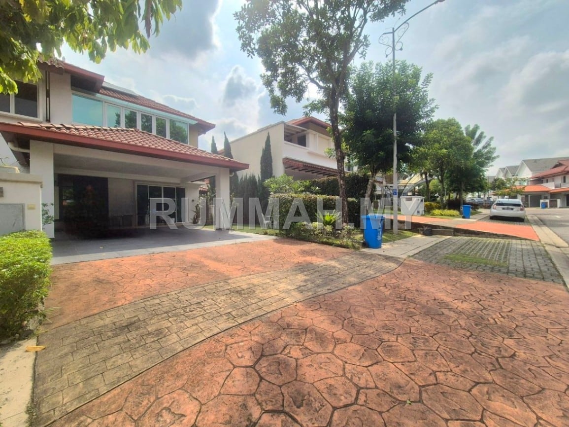 2 Sty Semi-D Setia Eco Park