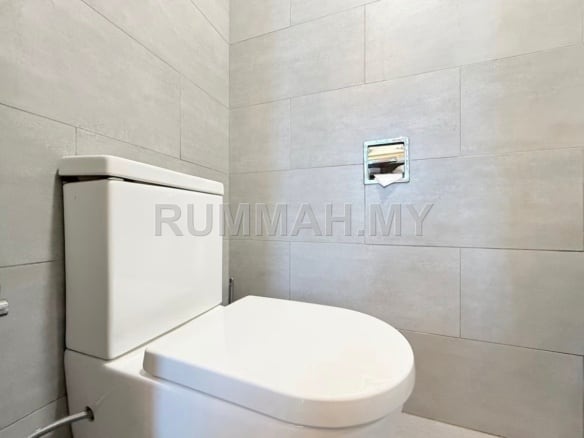 condo in Petaling Jaya, Selangor — photo 2
