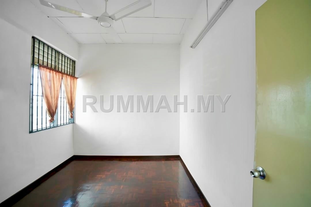 condo in Tanjung Bungah, Penang — photo 7