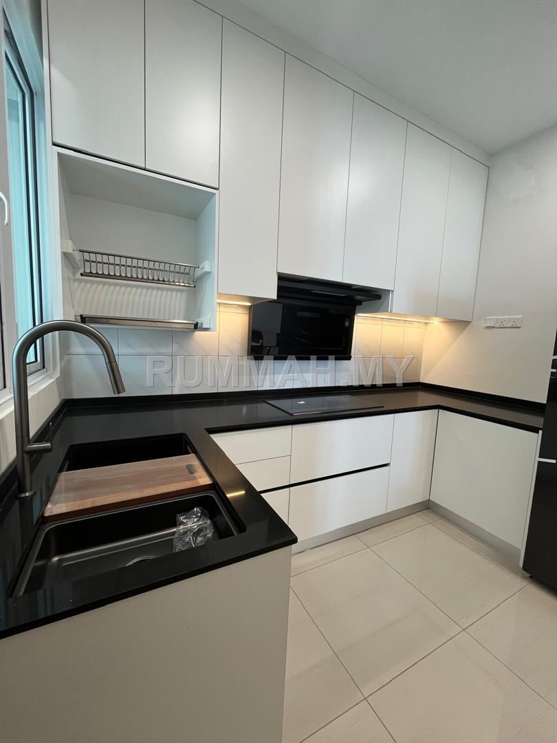 condo in Gelugor, Penang — photo 3