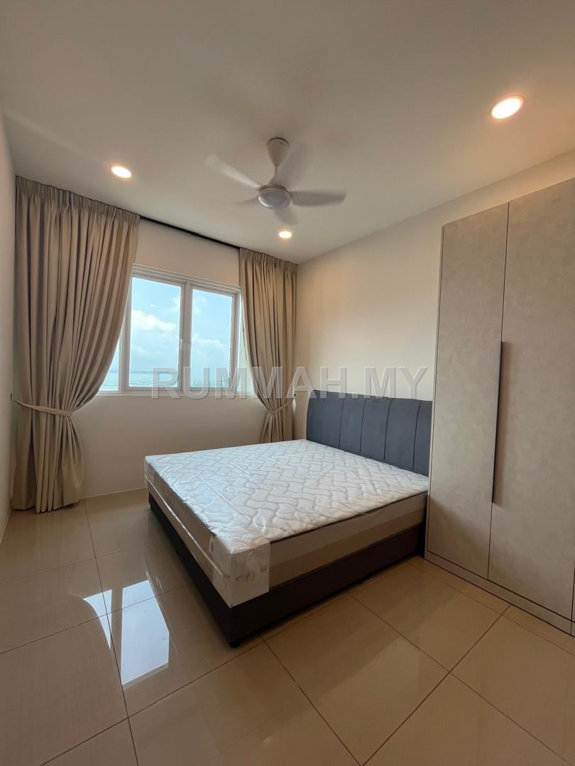 condo in Gelugor, Penang — photo 4
