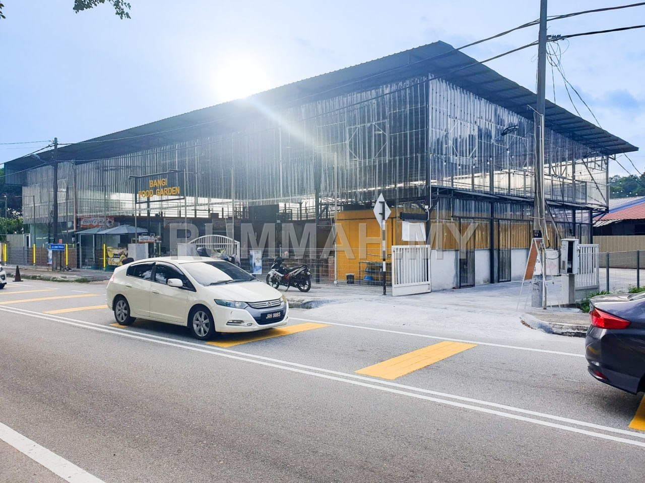 BRAND NEW 2-STOREY COMMERCIAL COMPLEX
