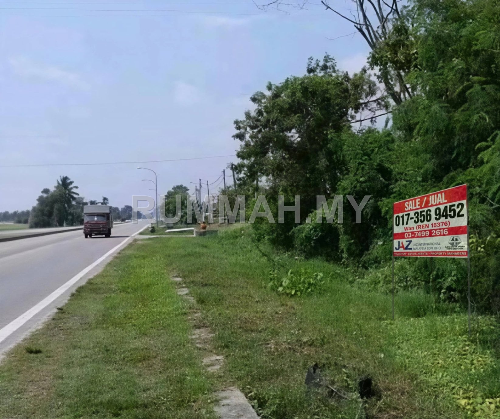 Premium Road Frontage Land Ideally for Development in Jeram Selangor