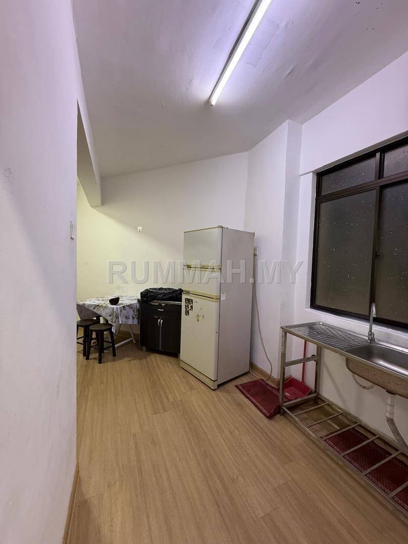 condo in Pulau Tikus, Penang — photo 4