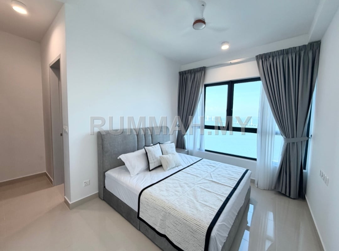 condo in Gelugor, Penang — photo 5