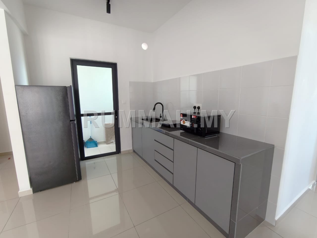 condo in Bukit Jambul, Penang — photo 4