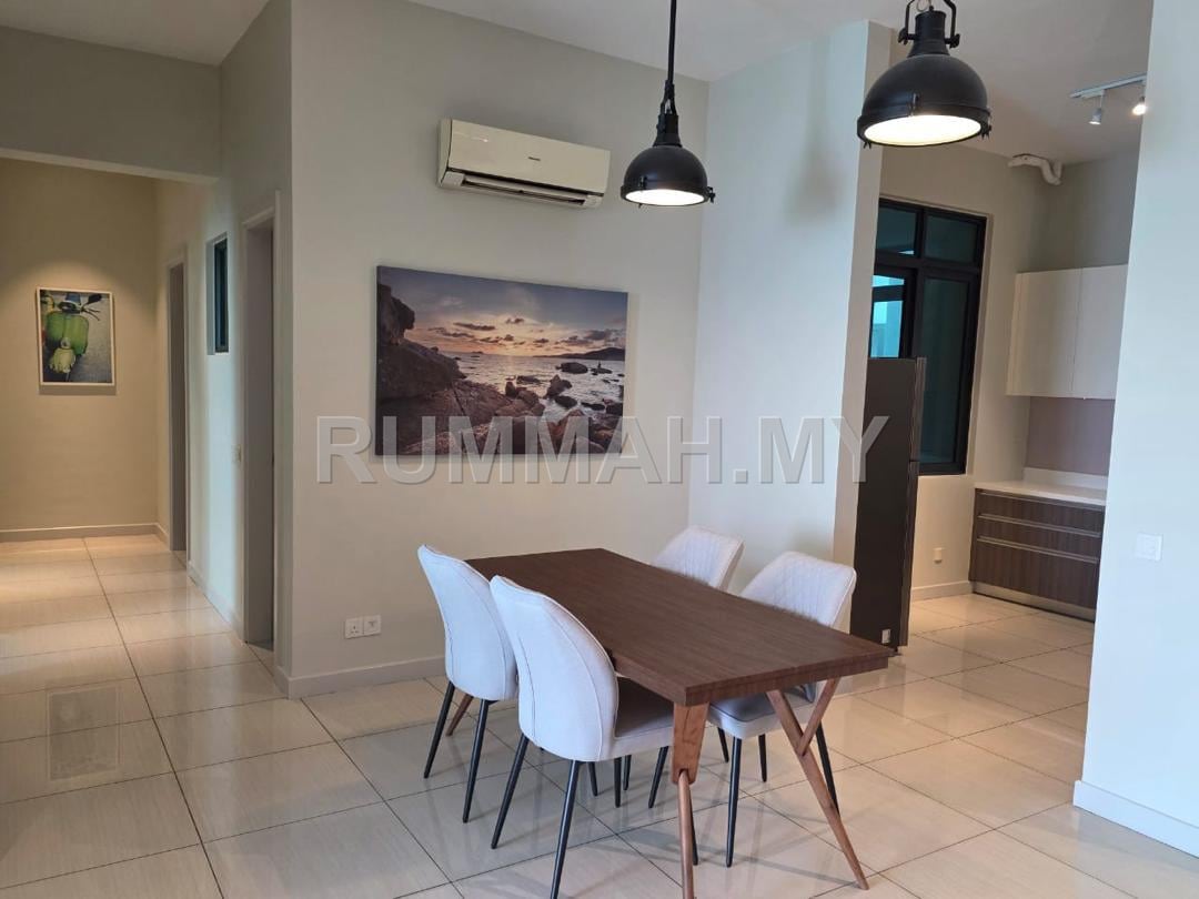 condo in Gelugor, Penang — photo 6