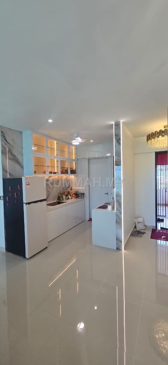 condo in Gelugor, Penang — photo 3