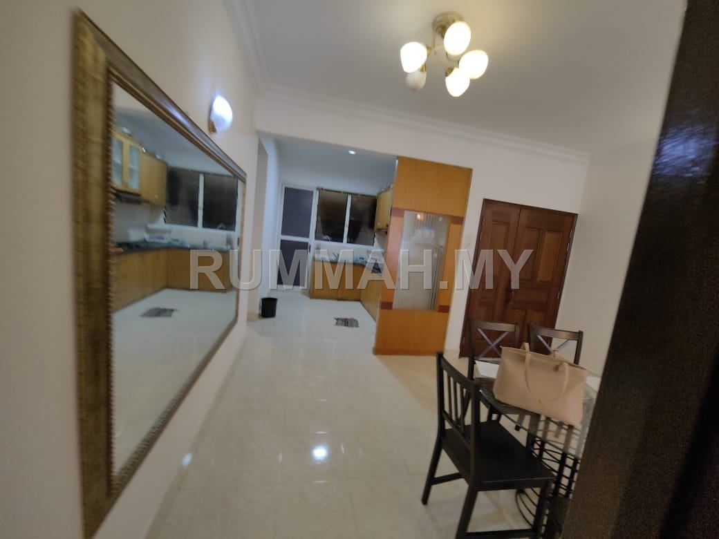 condo in Pulau Tikus, Penang — photo 2