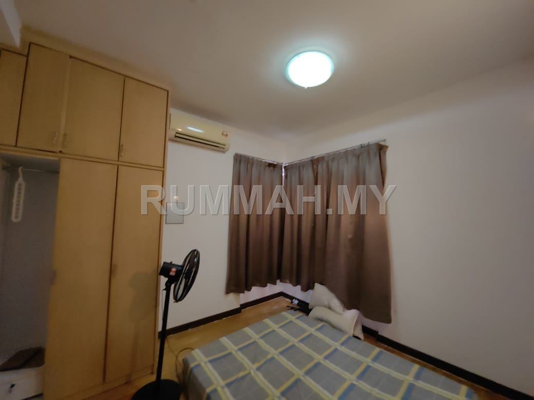 condo in Pulau Tikus, Penang — photo 5
