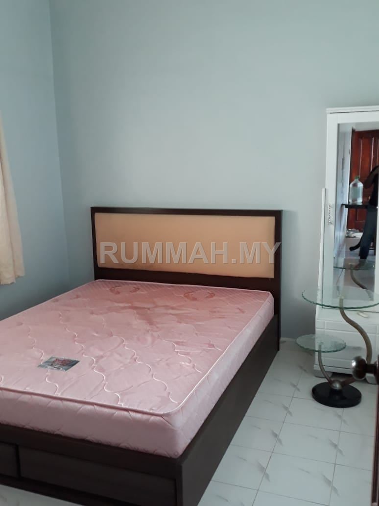 condo in Gelugor, Penang — photo 6