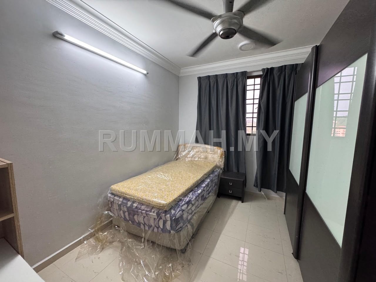 condo in Sungai Ara, Penang — photo 7