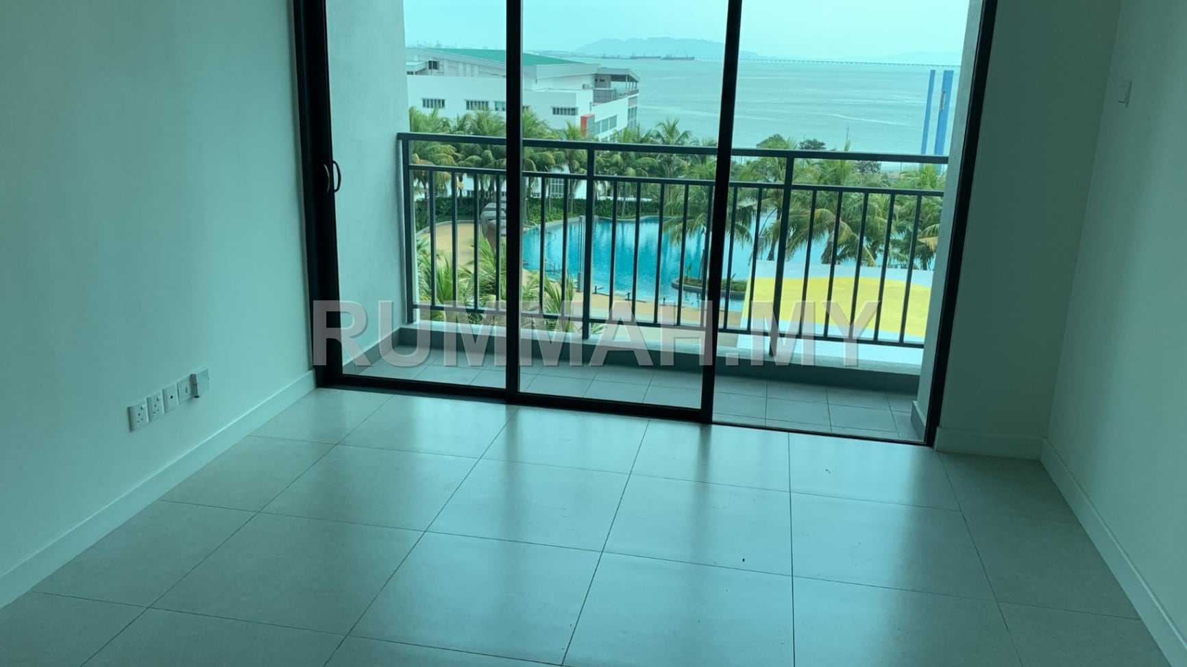 condo in Jelutong, Penang — photo 7
