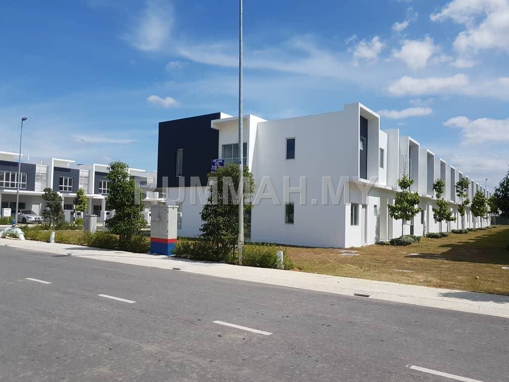house in sepang, Selangor — photo 4